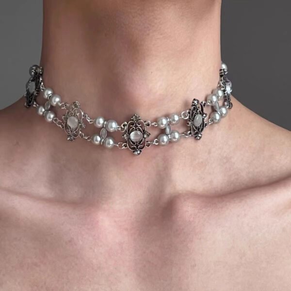 Hot girl y2k sweet cool crystal pearl necklace niche light luxury design high-end choker necklace clavicle chain for women